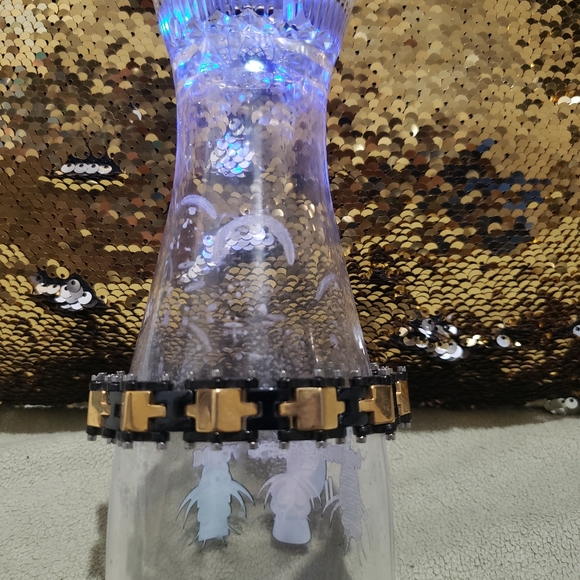 BROOKLYN  EXCHANGE - Picture 2 of 5